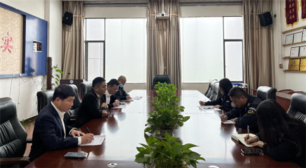 簡報(bào)（2022第11期）眾志成城 共克時(shí)艱570.jpg